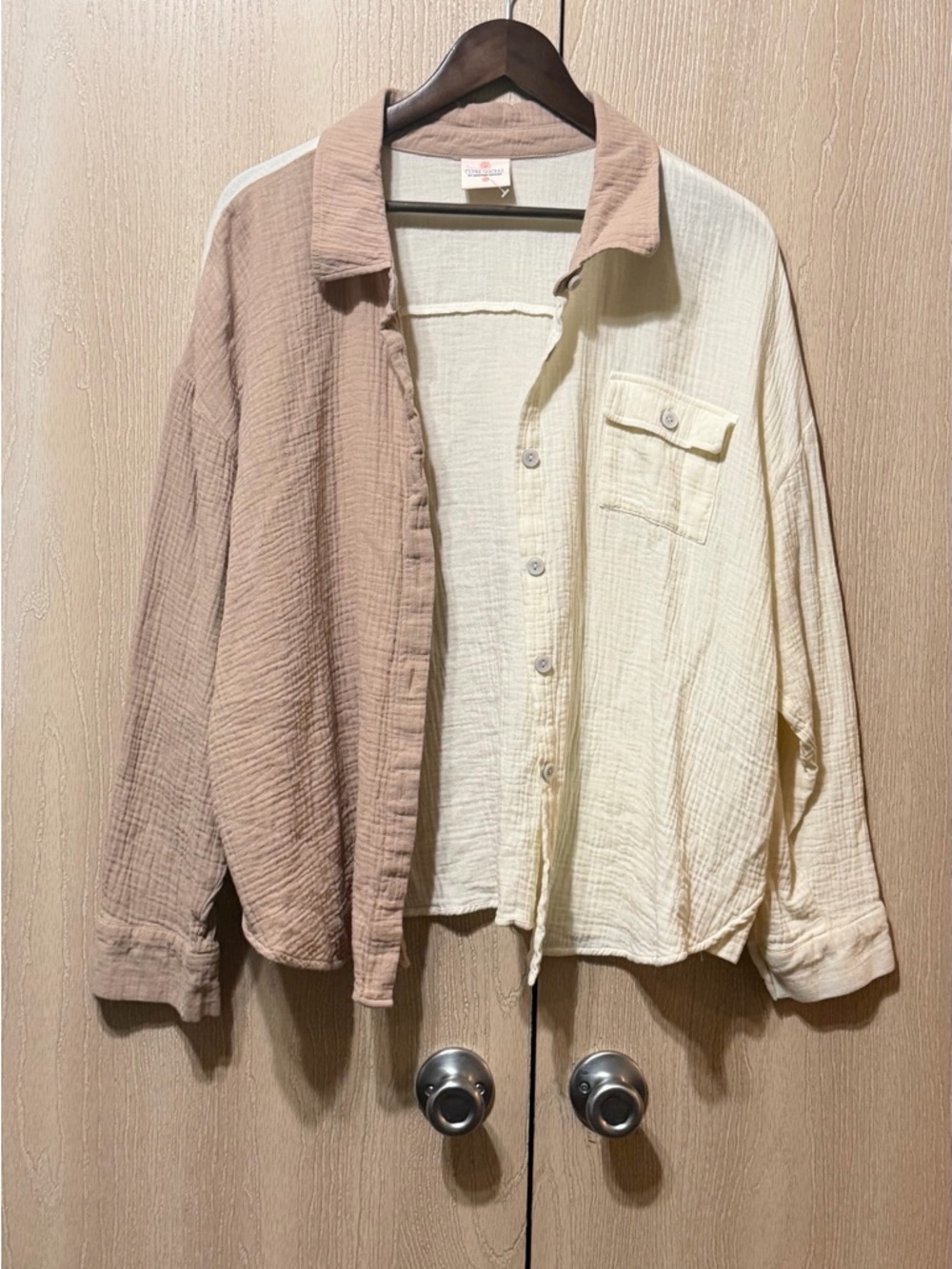 Men's Two-Tone Beige & Cream Button-Down Casual Shirt